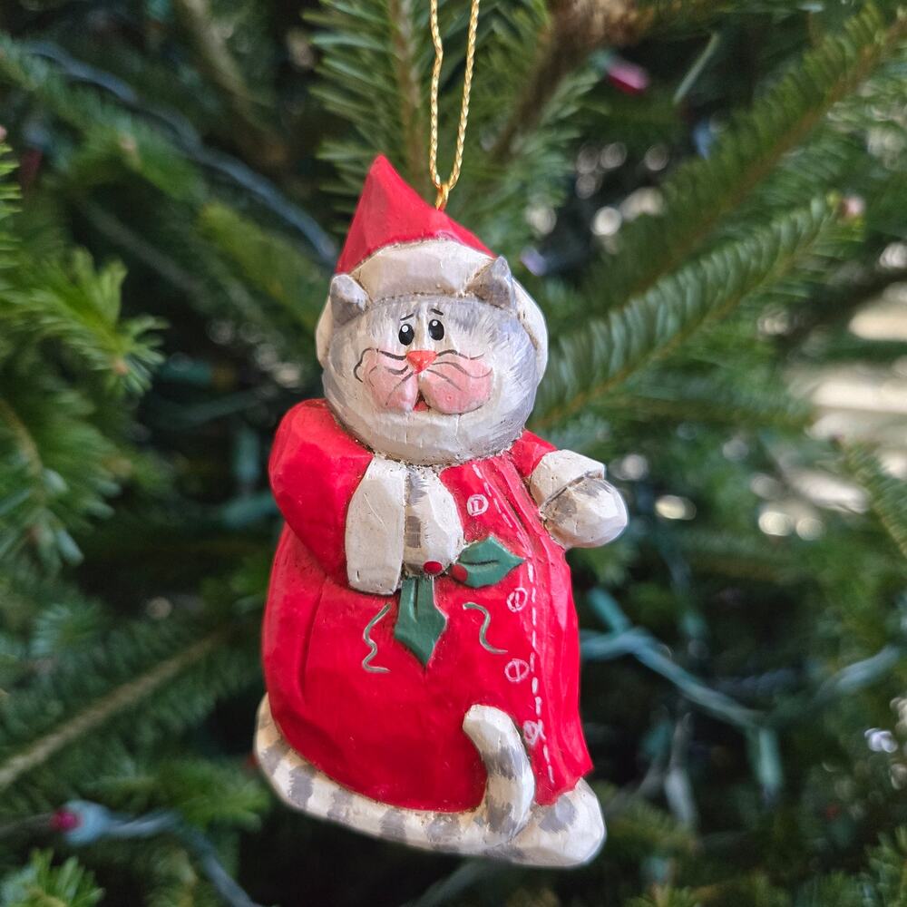 Eddie Walker Christmas Cat Ornament 2013 3.5"